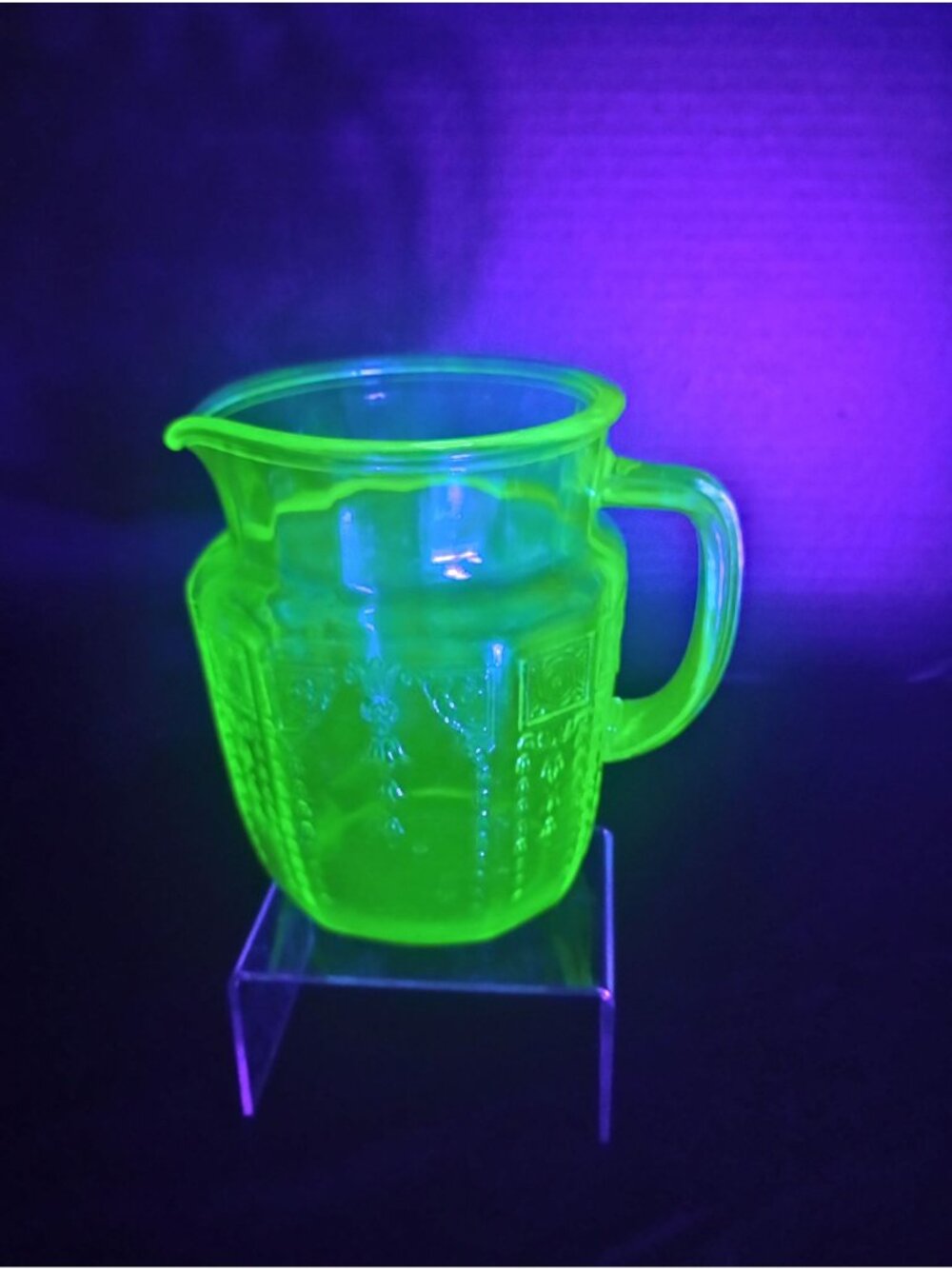 Vintage Uranium Depression  Glass Anchor Hocking Princess Water  Pitcher 1930s